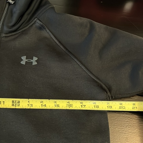 Under Armour Black Full-Zip Jacket - Picture 6 of 9